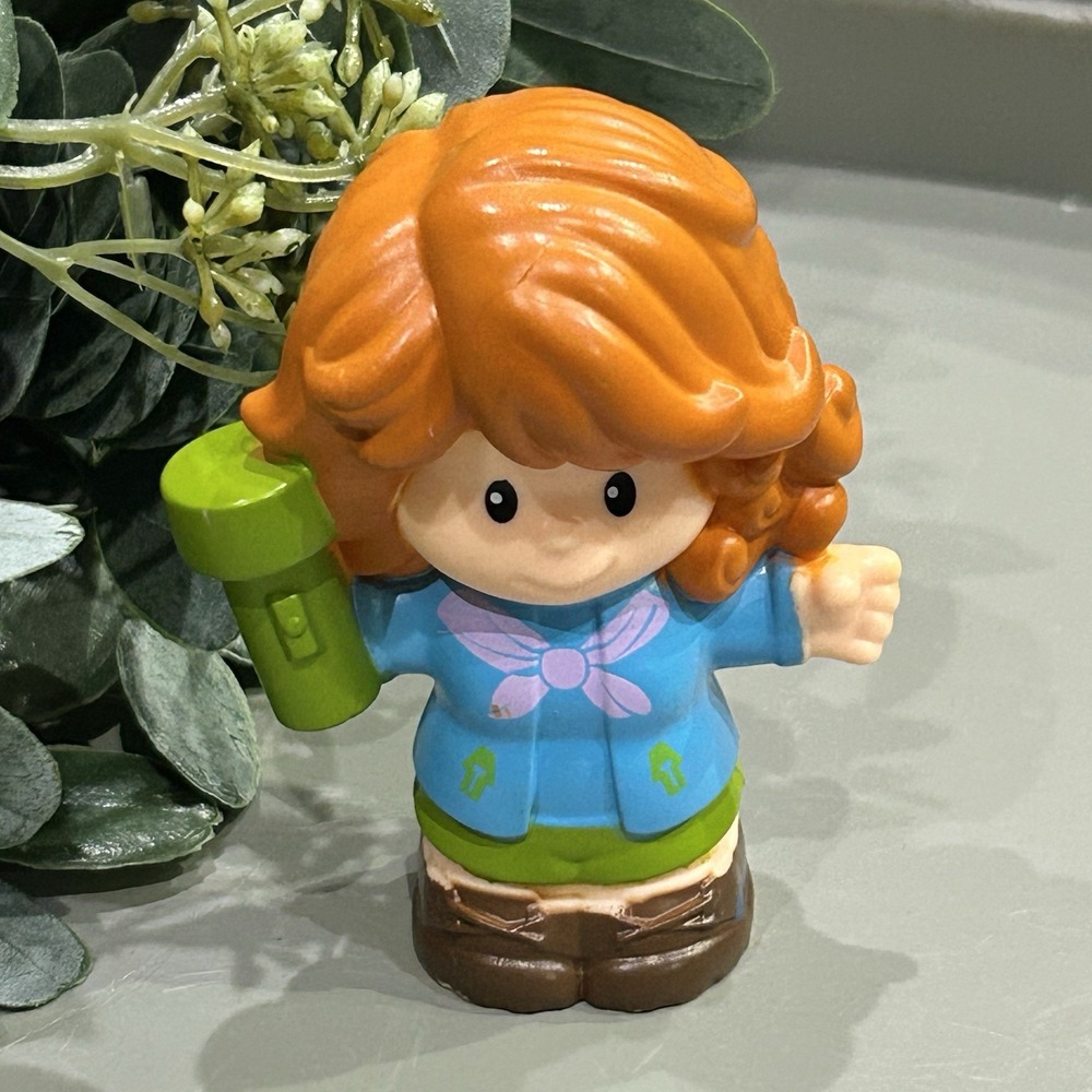 Fisher-Price Little People Songs and Sounds Camper Aunt Zoey Flashlight 2015